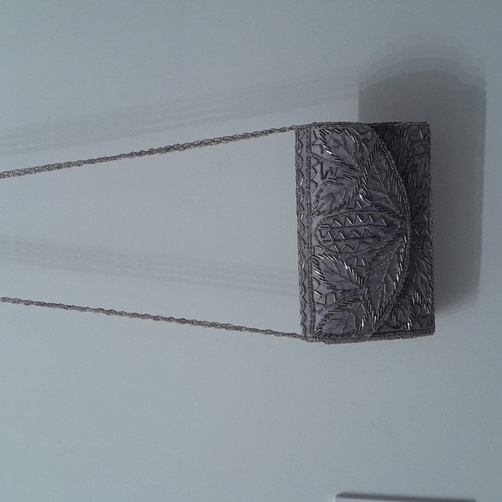 ELEGANT WALLET